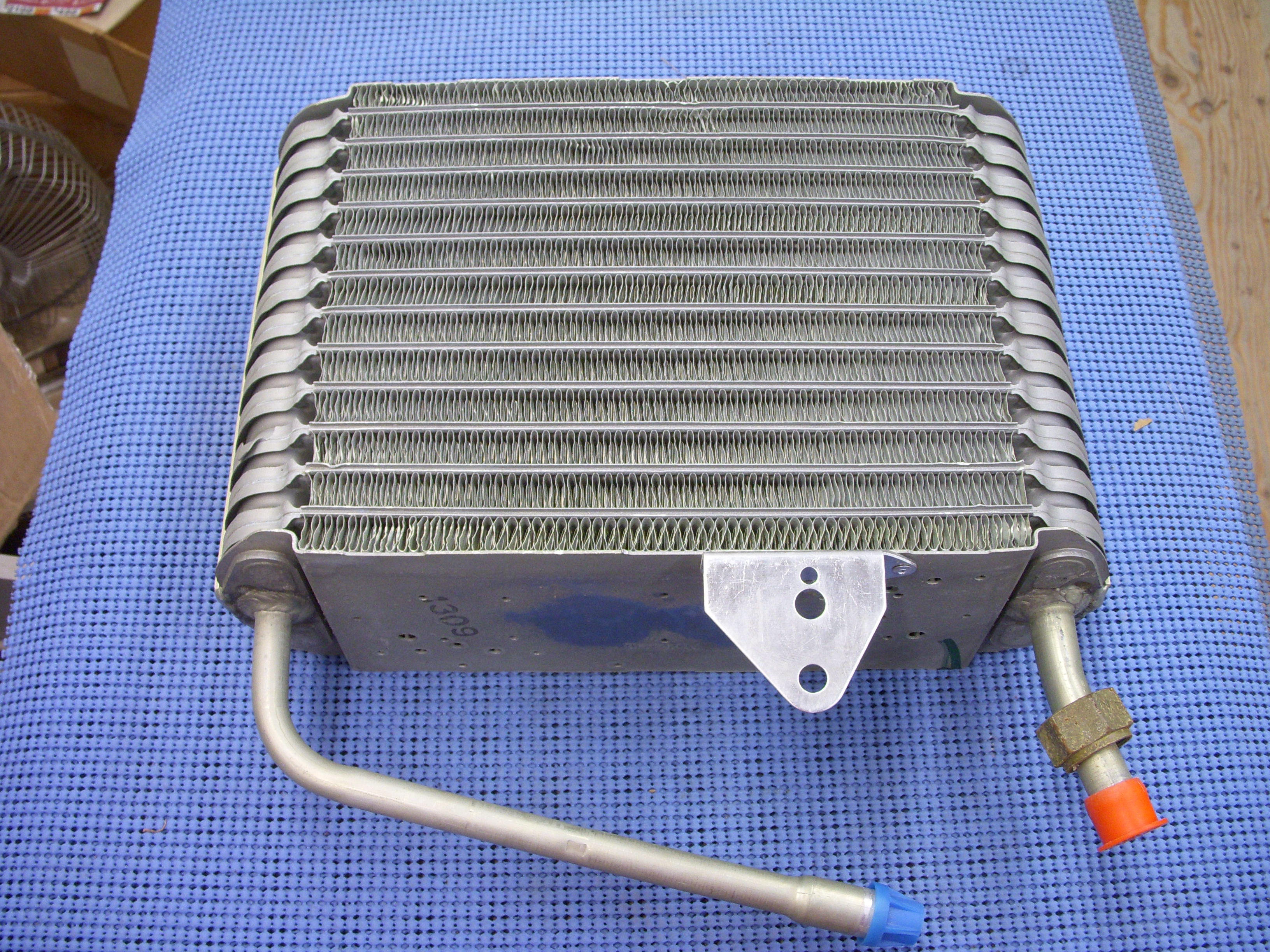 A/C Evaporator Core For Ford F-150 F-250 F-350 Bronco 1982-1986 – Aluminum, Plate & Fin, Direct Fit