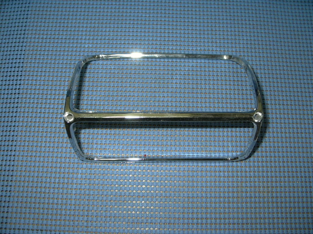Pair Of Chrome Park Lamp Bezels For 1969-1970 Pontiac GTO - Diecast Replacement
