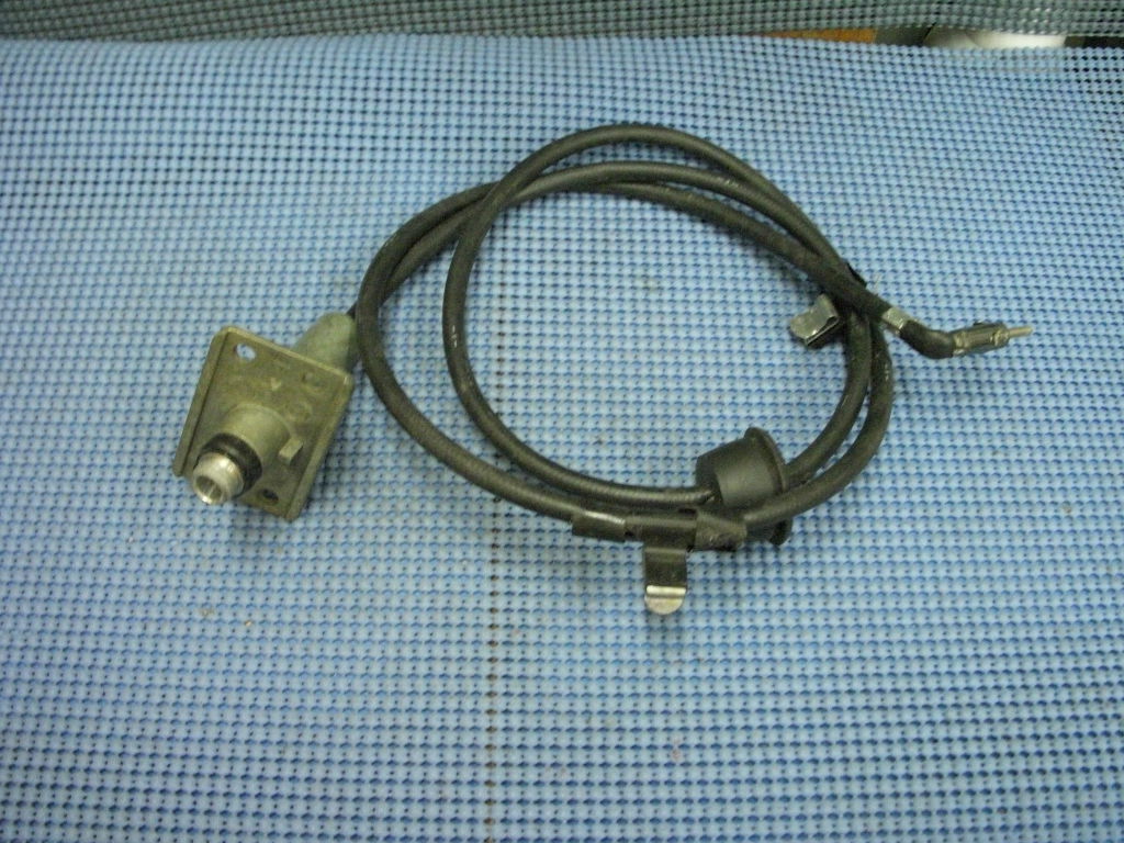 1978,1981 GM Antenna Lead In With Base NOS # 475869