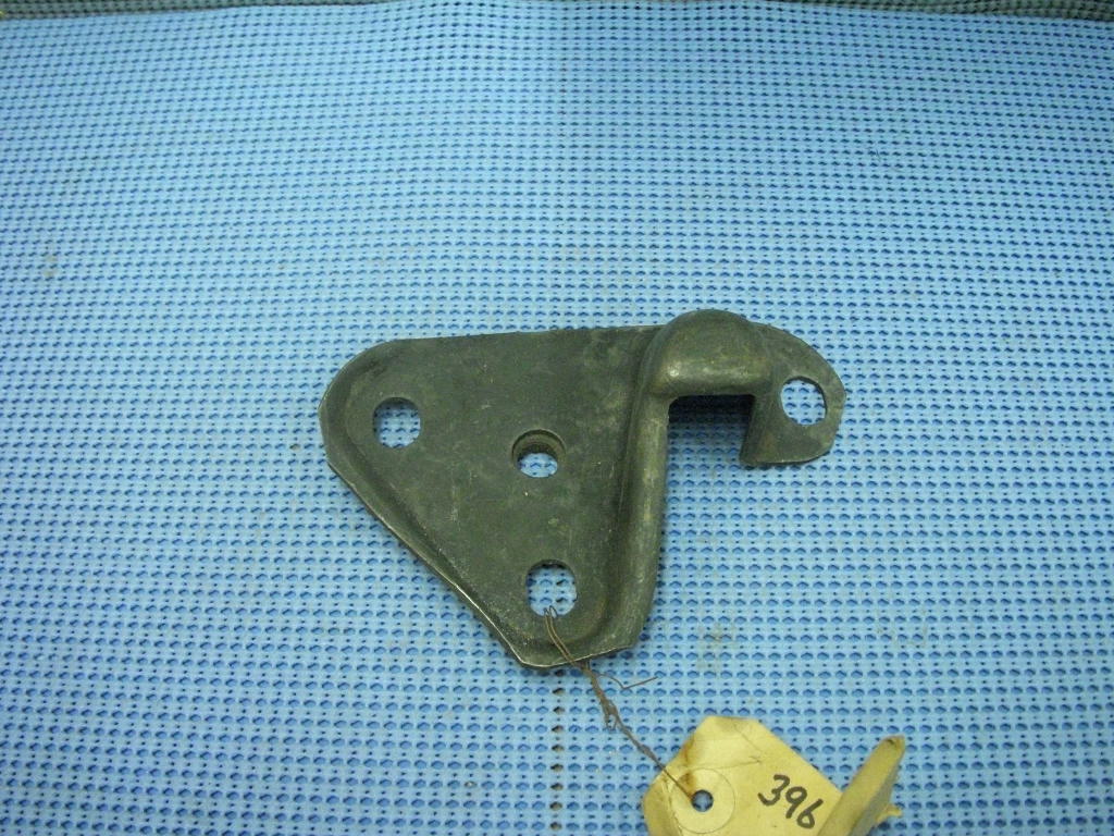 1970 - 1972 Chevrolet Chevelle Hood Lock Mounting Plate NOS # 3963342