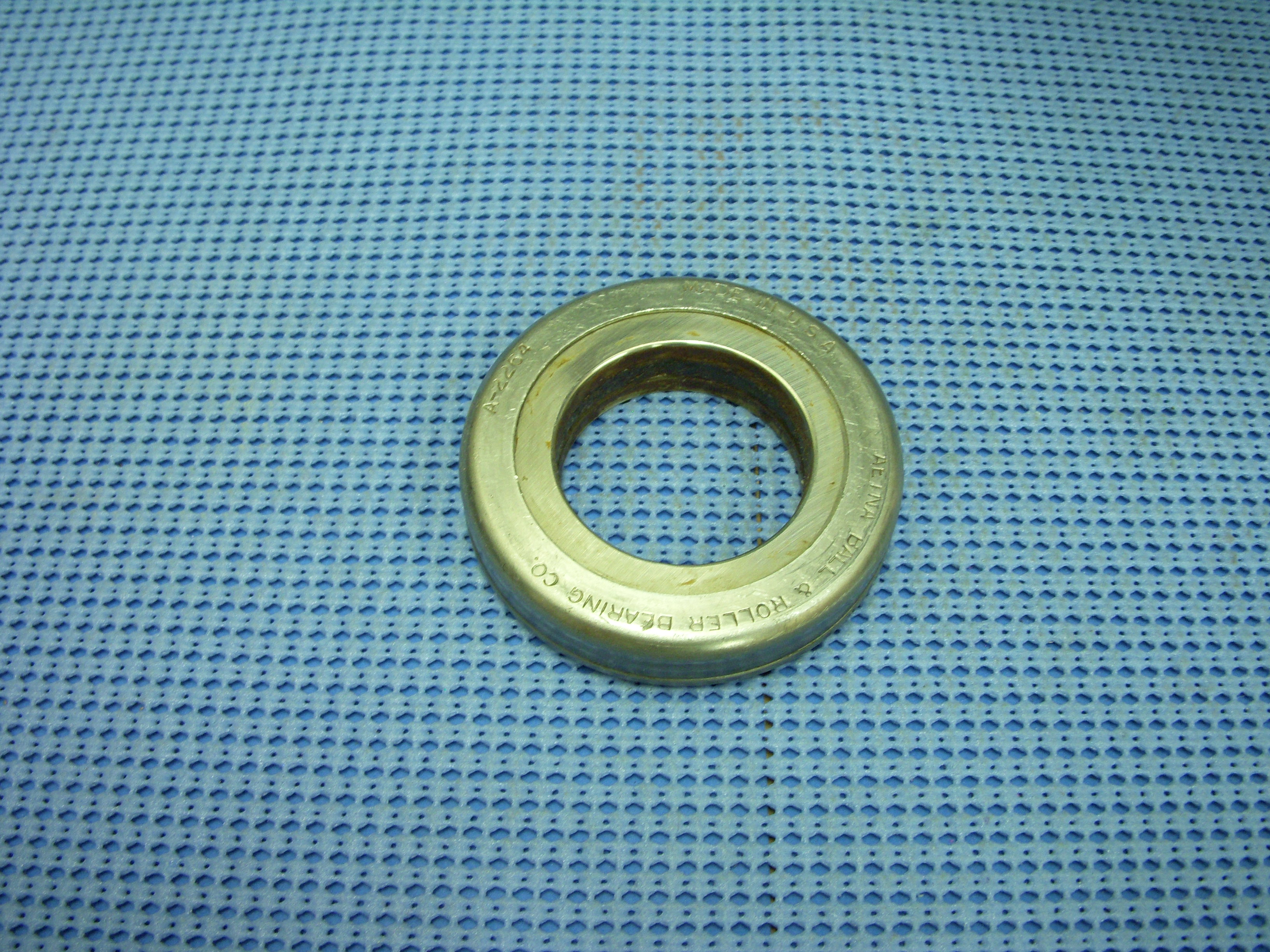 1950 - 1962 Oldsmobile Clutch Release Bearing NOS # 563277