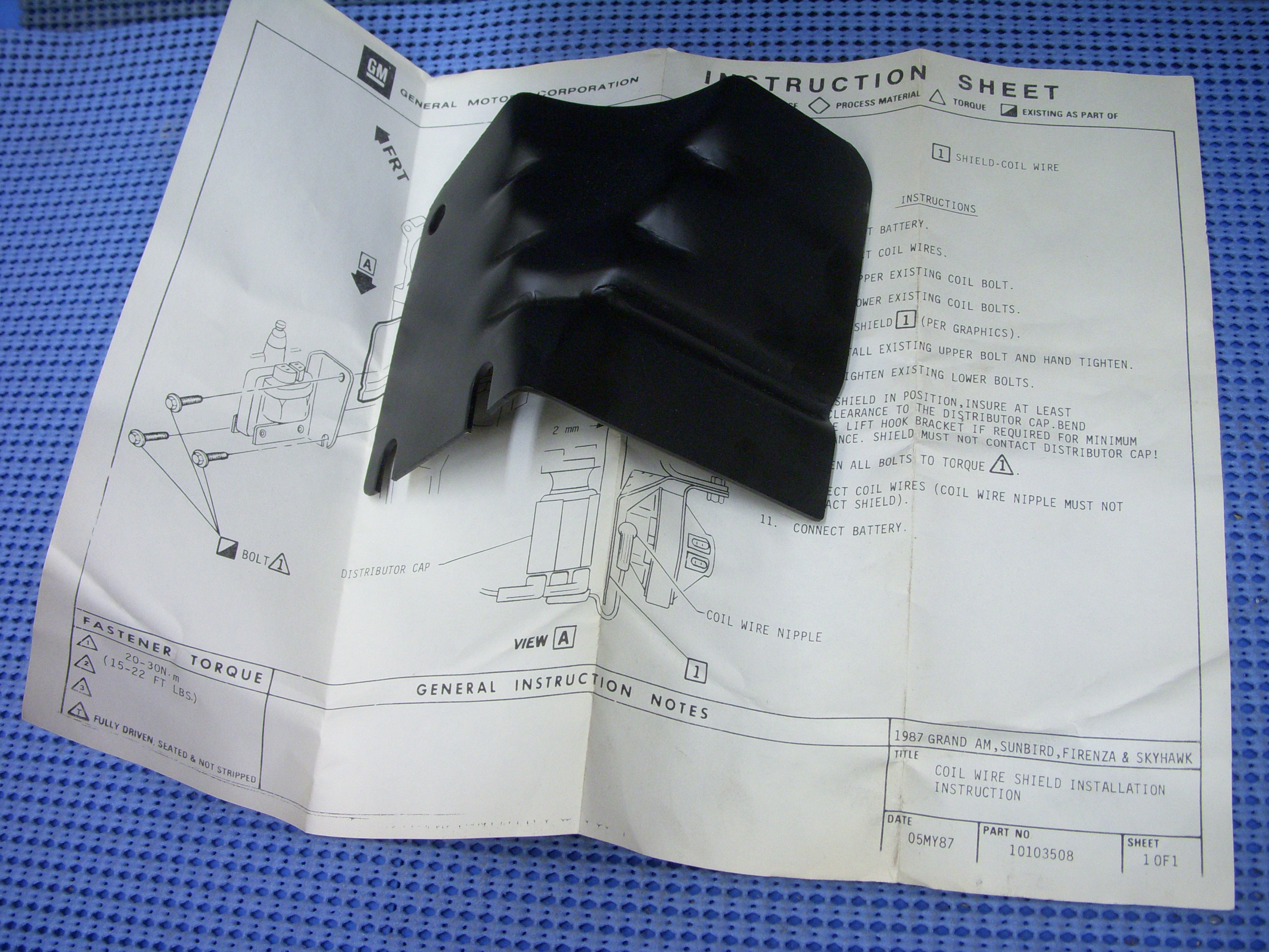 1987 GM Coil Wire Shield NOS # 10103509