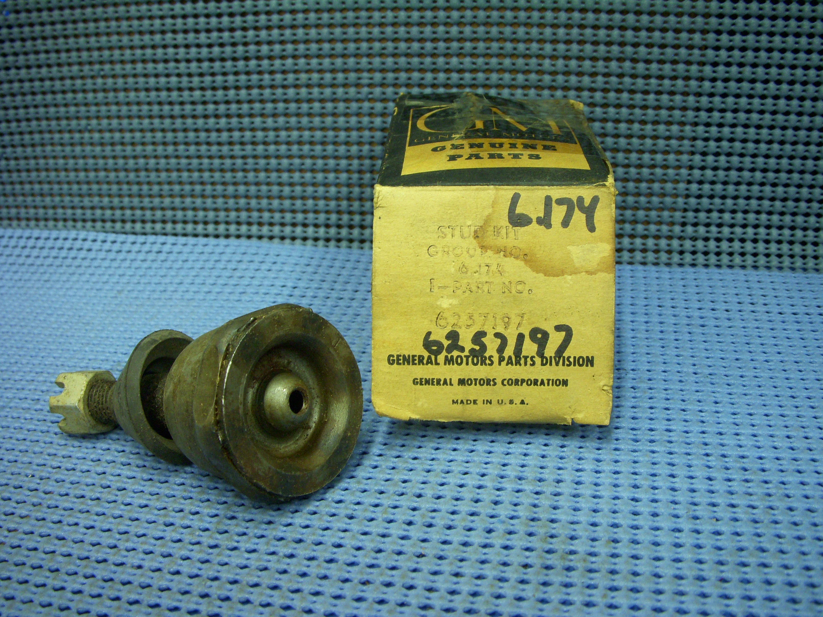 1960 - 1962 Chevrolet Ball Joint NOS # 6257197