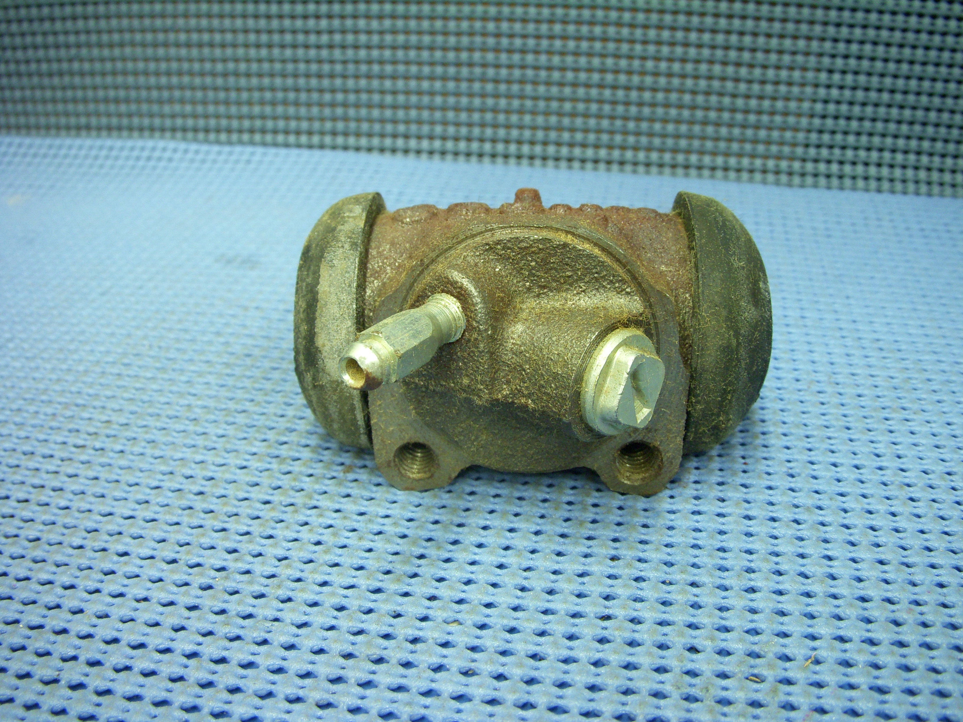 1962 - 1969 GM Brake Wheel Cylinder NOS # 5465077
