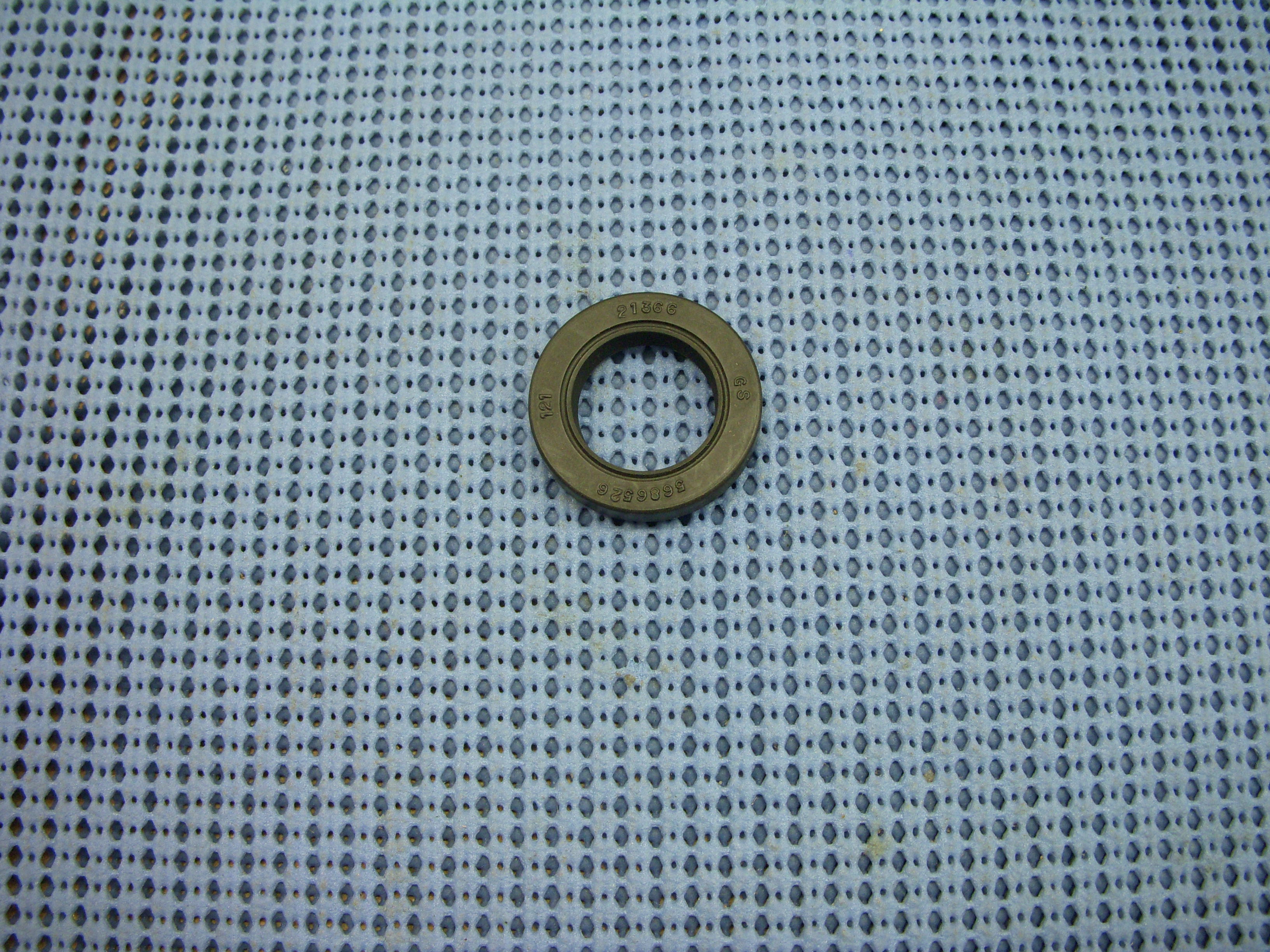 1960-1964 Chevrolet And GMC Truck steering Housing Valve Adjuster Plug