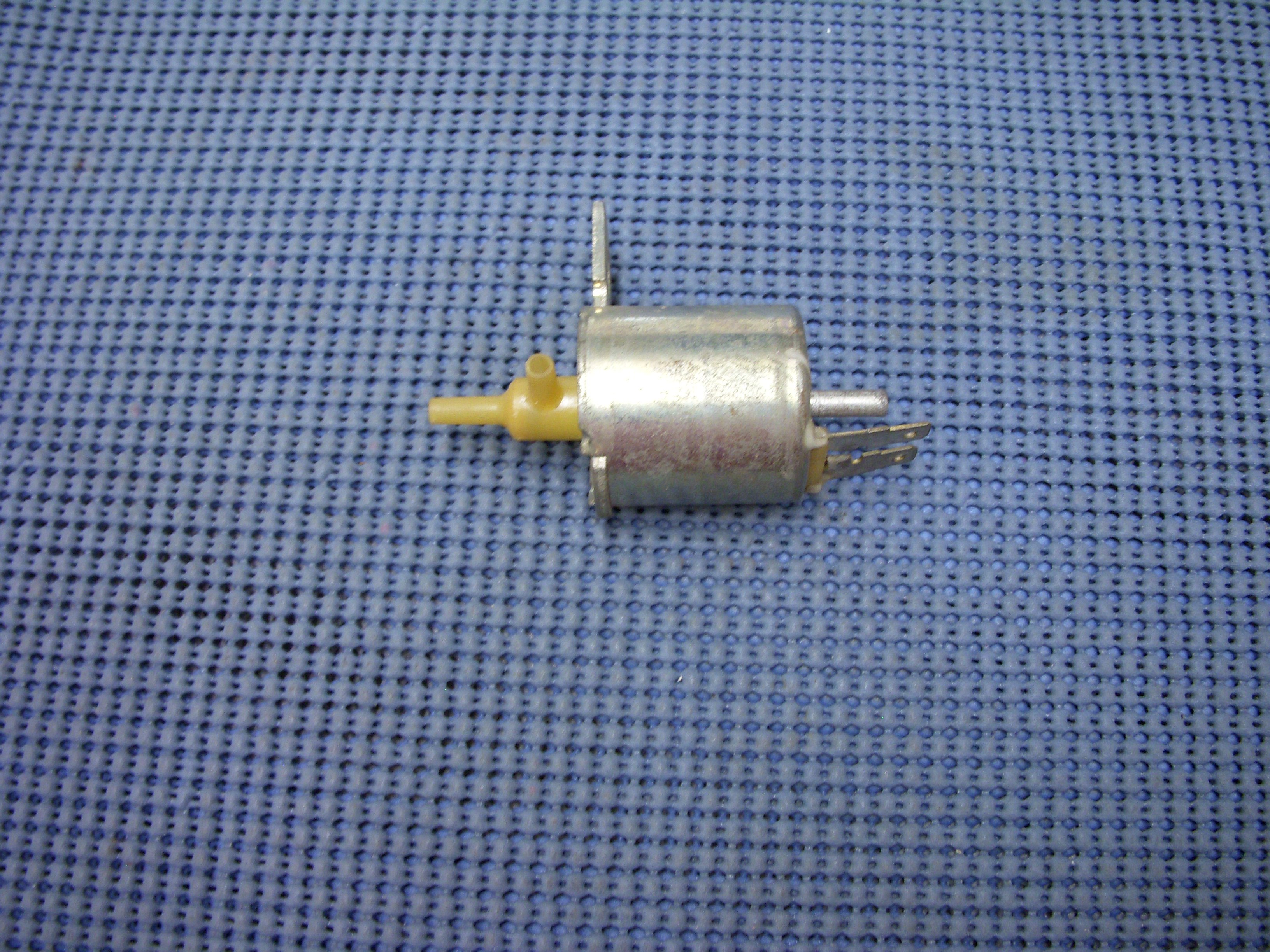 1970 Chevrolet Pickup Transmission Spark Control Solenoid NOS # 1114436