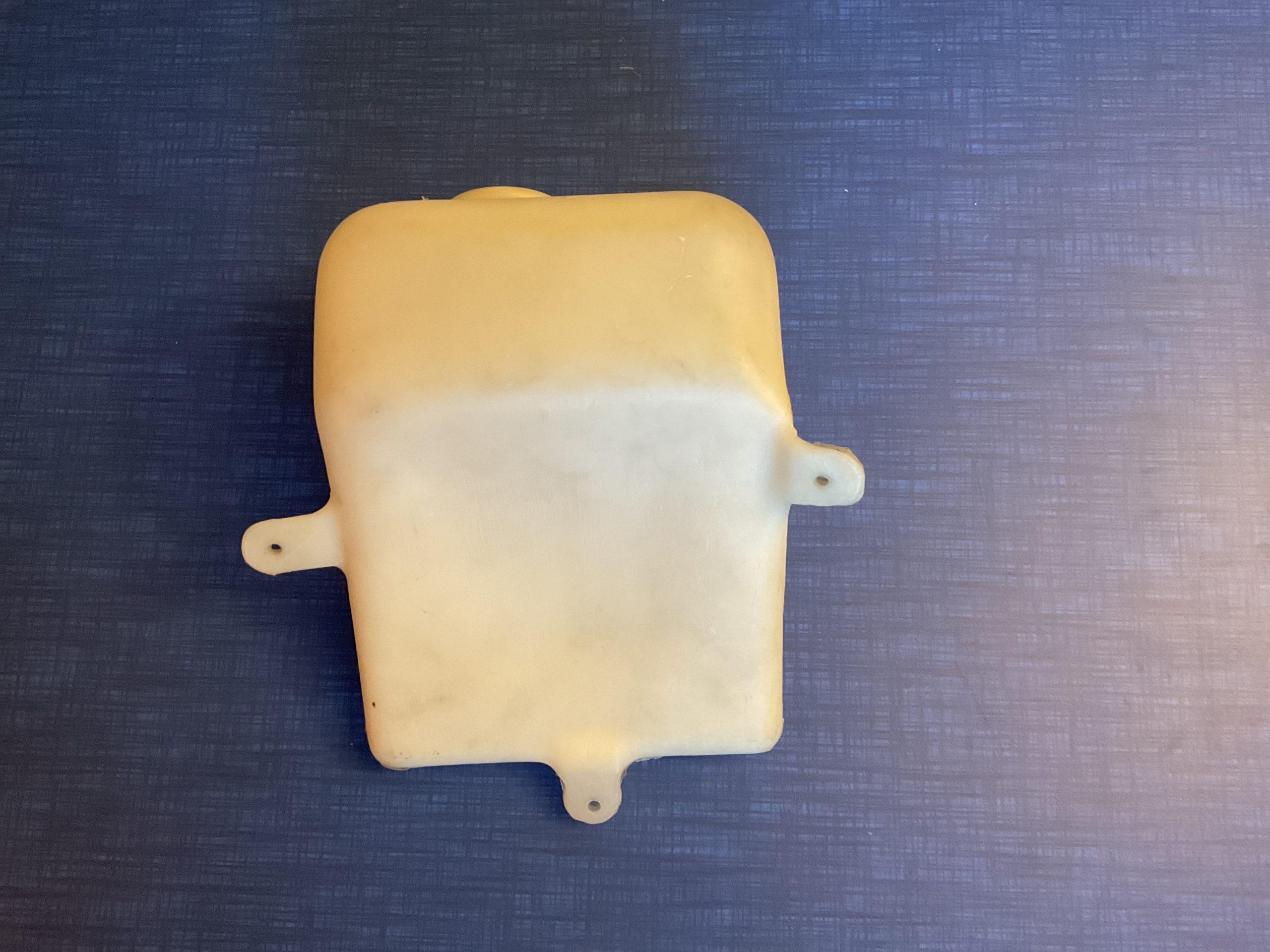 1971 Chevrolet Chevelle/Malibu CORRECT WASHER BOTTLE WITH CAP GM # 3961557 REPLACES GM # 3990892 | Chevrolet Chevelle/Malibu Parts | 3990892-ERLY | 3961557 1971 Chevrolet Chevelle/Malibu CORRECT WASHER BOTTLE WITH CAP GM # 3961557 REPLACES GM # 3990892 | Chevrolet Chevelle/Malibu Parts | 3990892-ERLY | 3961557